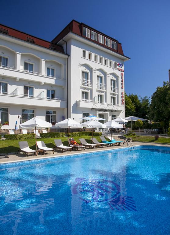 Melsa Coop Hotel 内塞伯尔 外观 照片