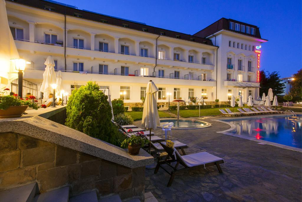 Melsa Coop Hotel 内塞伯尔 外观 照片