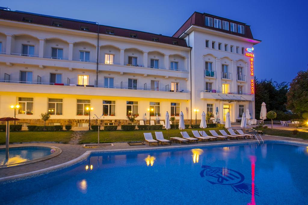 Melsa Coop Hotel 内塞伯尔 外观 照片