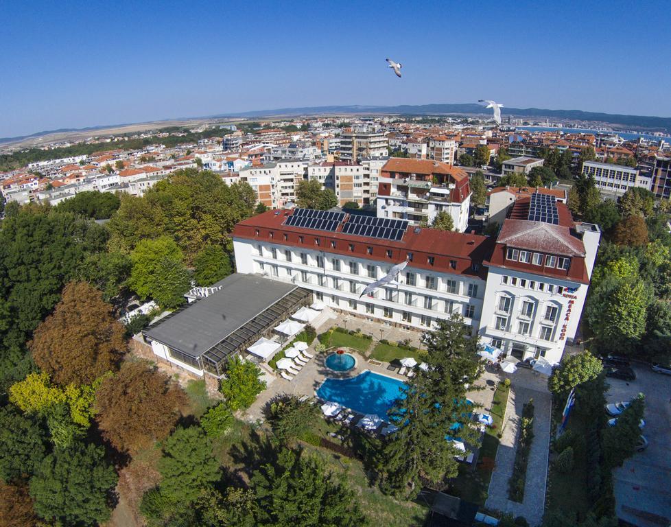 Melsa Coop Hotel 内塞伯尔 外观 照片