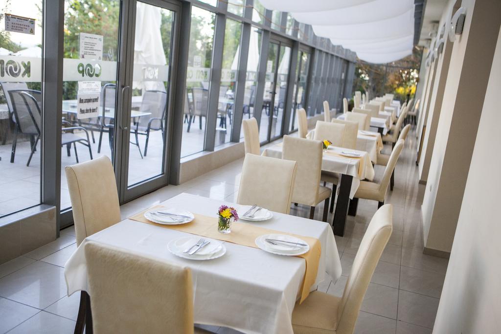 Melsa Coop Hotel 内塞伯尔 外观 照片